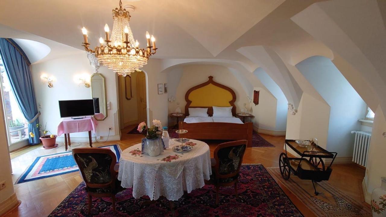 Hotel Zum Riesen - Aelteste Fuerstenherberge Deutschlands Miltenberg Eksteriør bilde