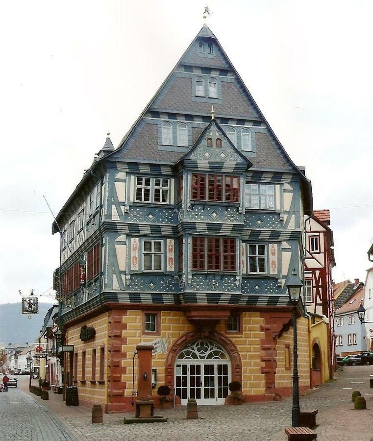 Hotel Zum Riesen - Aelteste Fuerstenherberge Deutschlands Miltenberg Eksteriør bilde